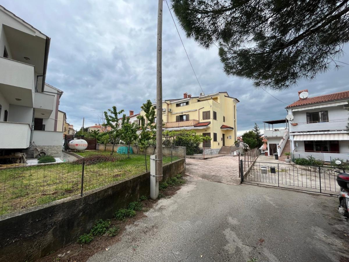 Holiday Apartments Sonne Rovinj Luaran gambar