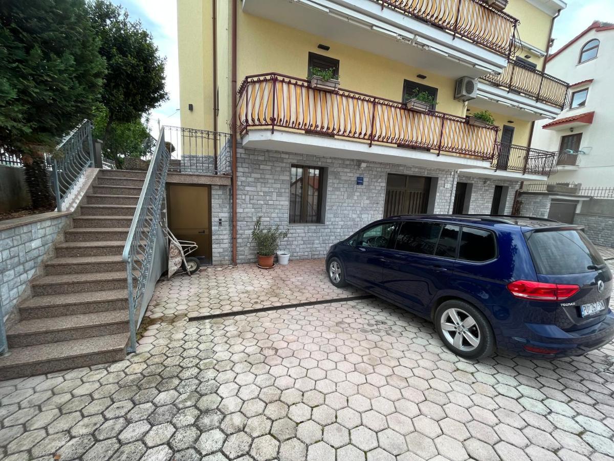 Holiday Apartments Sonne Rovinj Luaran gambar