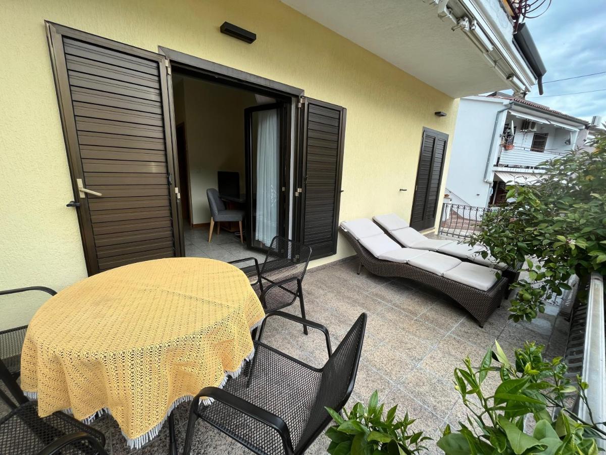 Holiday Apartments Sonne Rovinj Luaran gambar