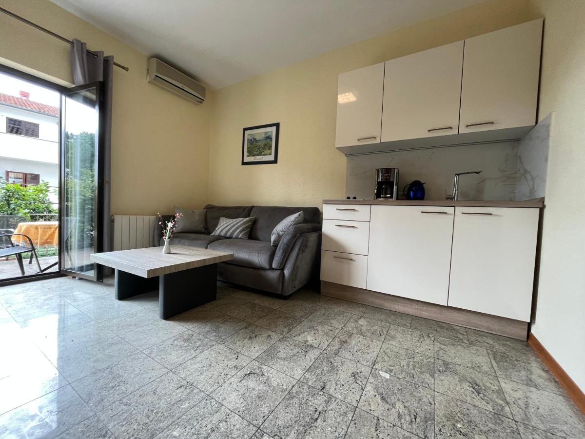 Holiday Apartments Sonne Rovinj Luaran gambar